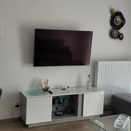 Apartament Apartament Z Ogródkiem Biały Dom Kołobrzeg